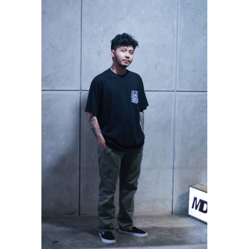 MDFK Words Pocket Tee / graffiti Tshirt (Black) New arrival