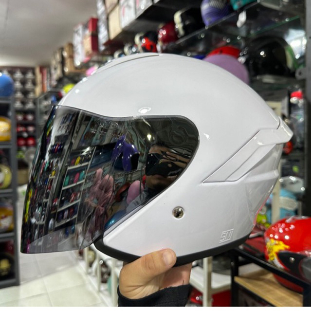 Helm RGV Kairoz Polos Terbaru SNI Kaca Venom Silver