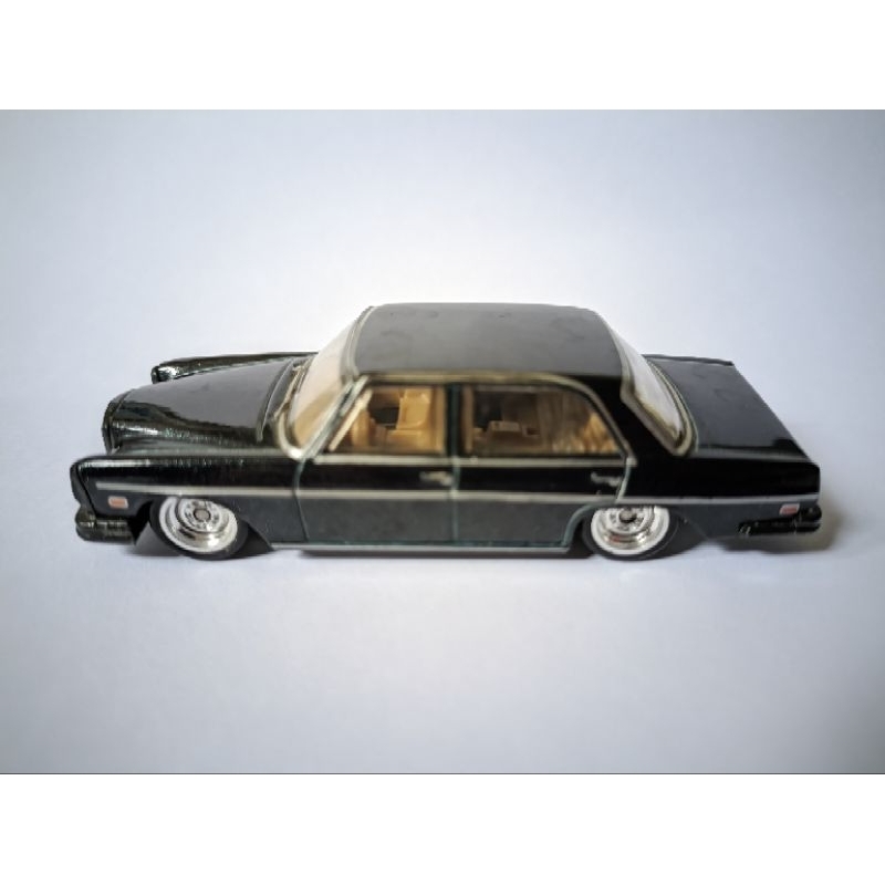 Diecast mercedes-benz 280 sel 4.5 premium,,second