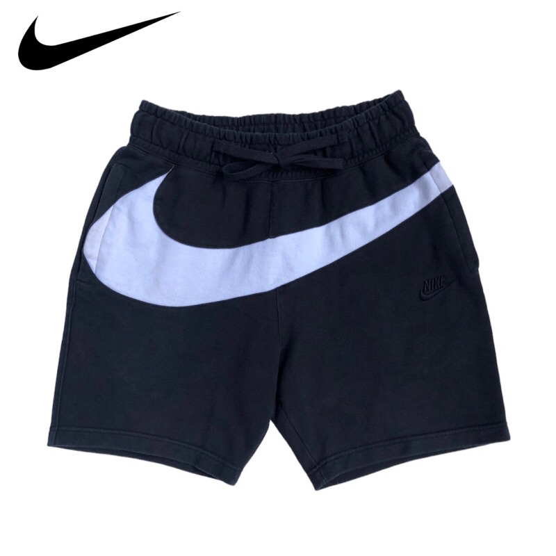 Nike short pant big swoosh