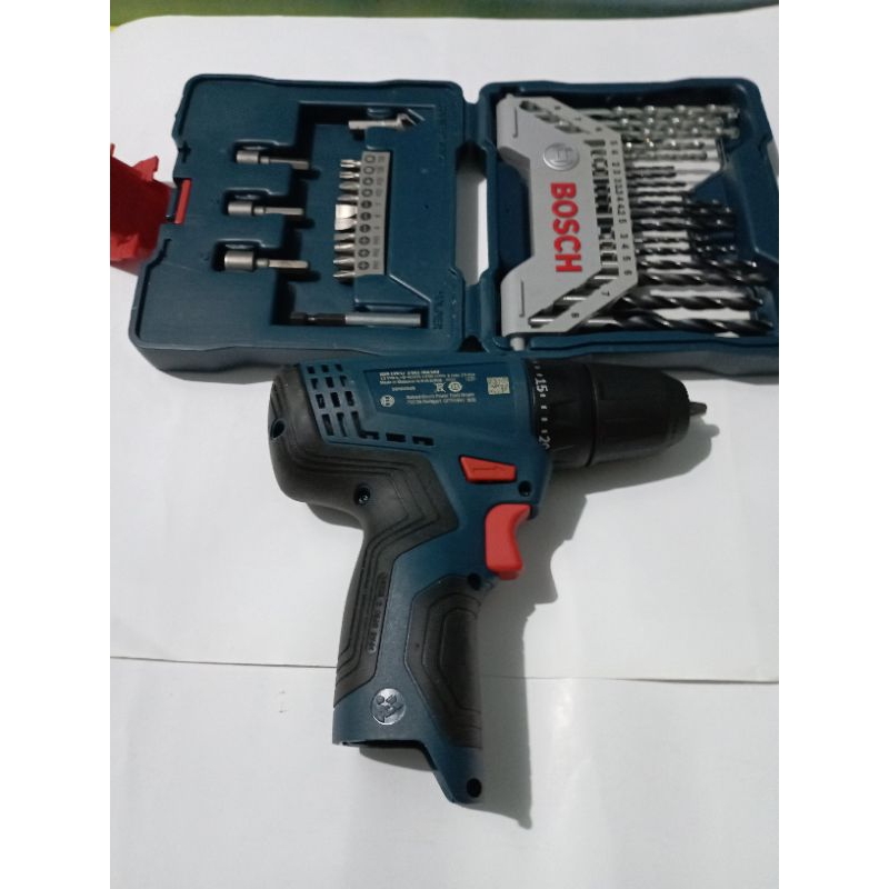 bosch gsr 12v unit + tool kit