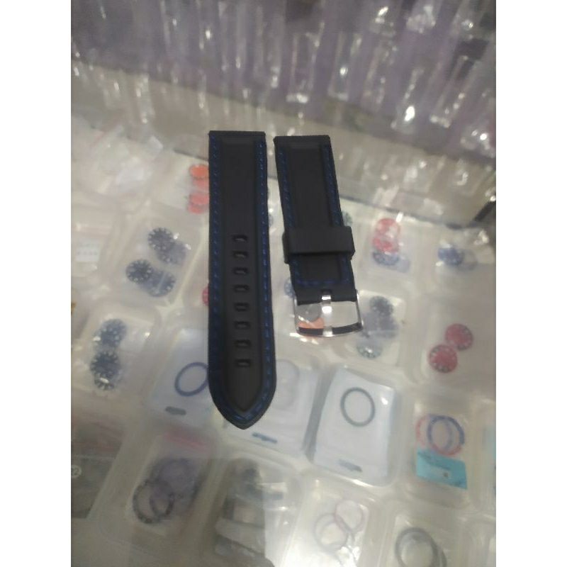 strap rubber silicon size 22 dan 24 mm