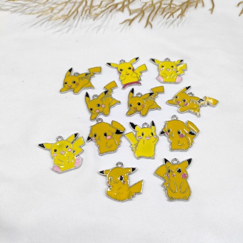 Liontin anak isi 12 pcs motif karakter anak