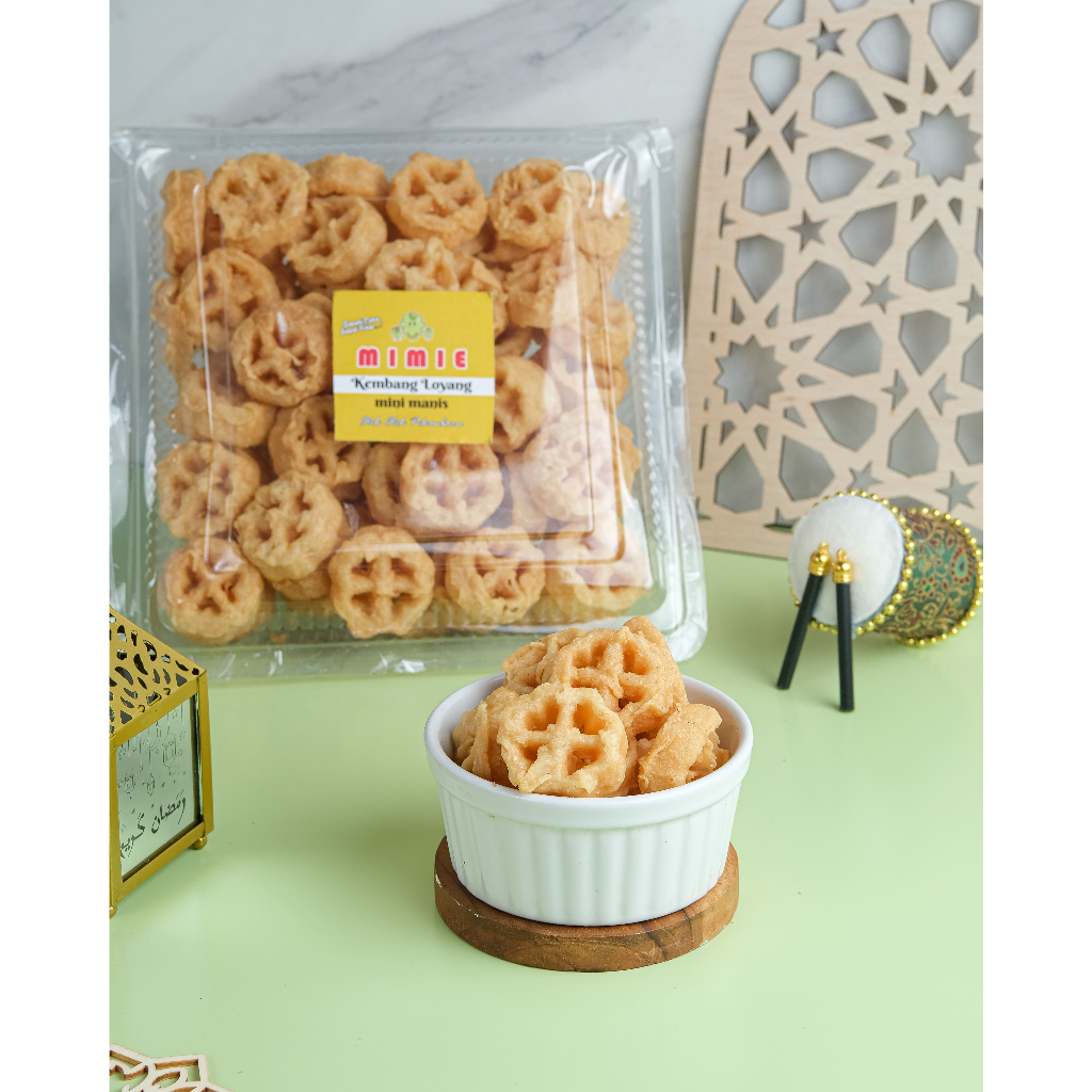 

KEMBANG LOYANG (kemasan Lebaran)