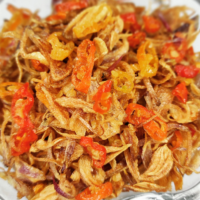 

BAWANG GORENG ASLI BREBES EXTRA PEDAS tanpa pengawet 25 gram