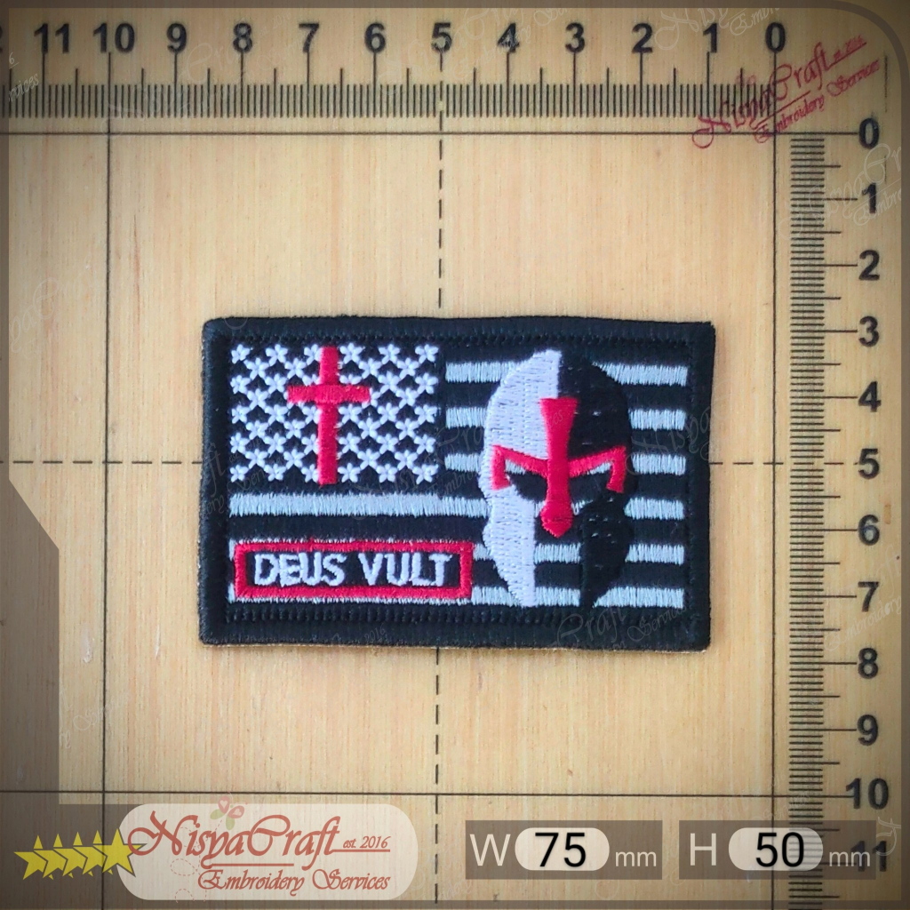 NCEP0108-0481- US Flag Deus Vult | Morale | Patch Bordir