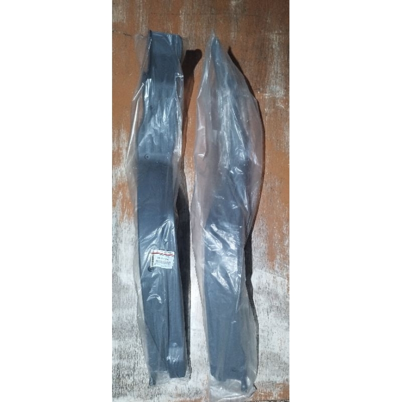 Jepitan Karpet Lantai Mitsubishi Coltdiesel Canter Original