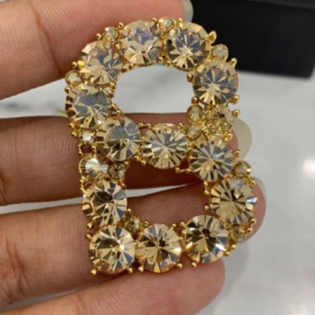 Orlin Brooch Buttonscarves in Golden