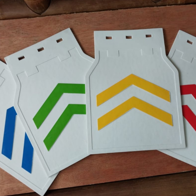 Karpet Lumpur mobil Pick up Sersan Putih Pick up box  Ceceret cepet pelindung cipratan lis warna