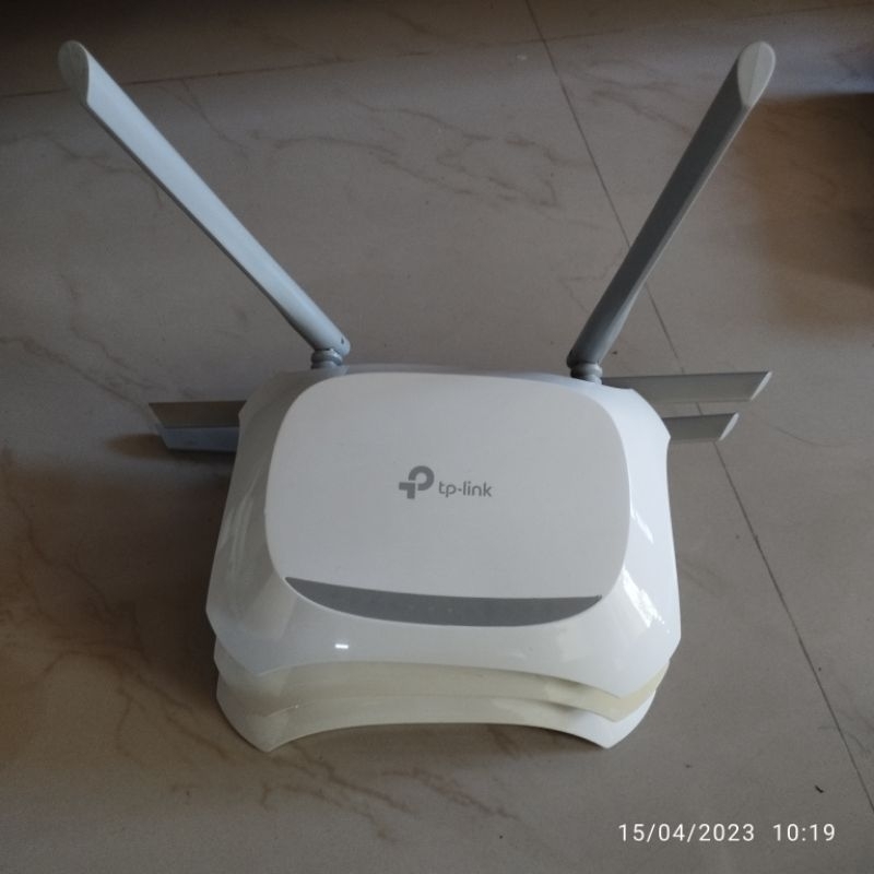 Router Wifi TPLINK TL-WR840N 300Mbps PUTIH BERSIH Wireless N Router