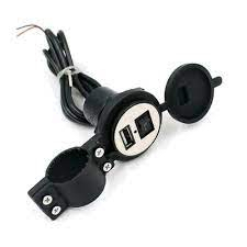 CHARGER MOTOR WATERPROOF 2,1 AMPERE JEPIT ANTI AIR