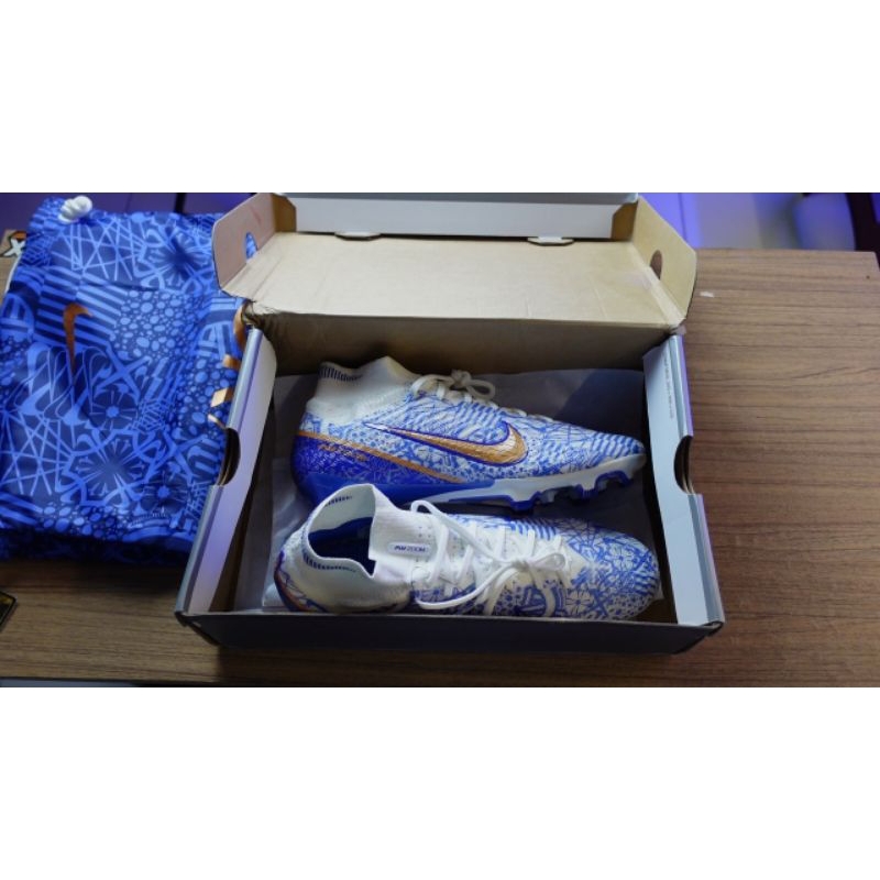 SEPATU BOLA - ZOOM NIKE SUPERFLY 9 ELITE CR7 FG ORIGINAL DQ5293182