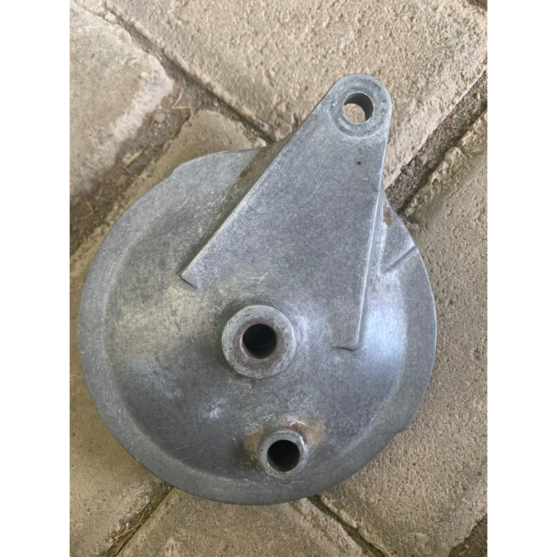 Yamaha Brake Shoe Plate Assembly 1962-1964 MJ2 1966 U5 YG3 V75 102-25321-00 PART Tutup tromol yamaha