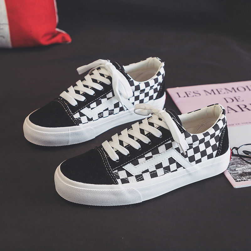 Sneaker Classic Sepatu Wanita 5340 (35 - 40)