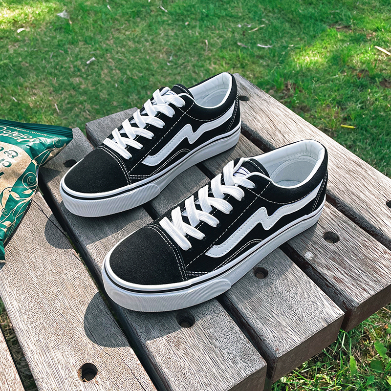 Sepatu OldSkool Authentic Classic 5341 (35 - 40)