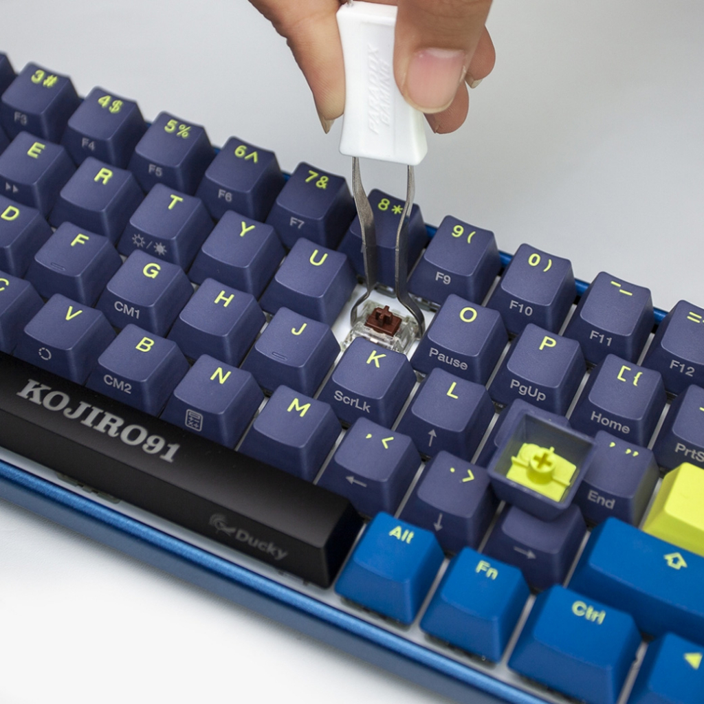 Paradox Gaming GHOST Universal Switch &amp; Keycaps Puller