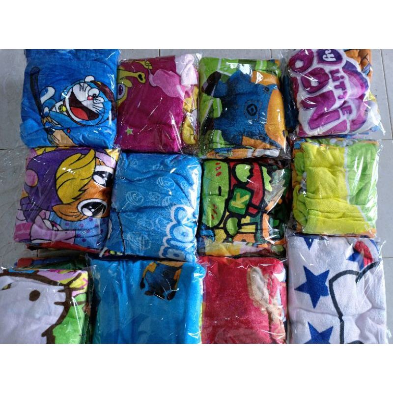 [DIJUAL MURAH] - SELIMUT 160x200 MOTIF RANDOM