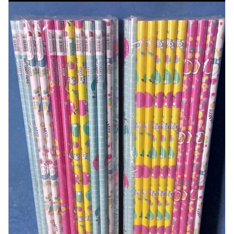 

KERTAS KADO SIDU SUDAH DIGULUNG Isi 50pcs . mrk SIDU dan kiky