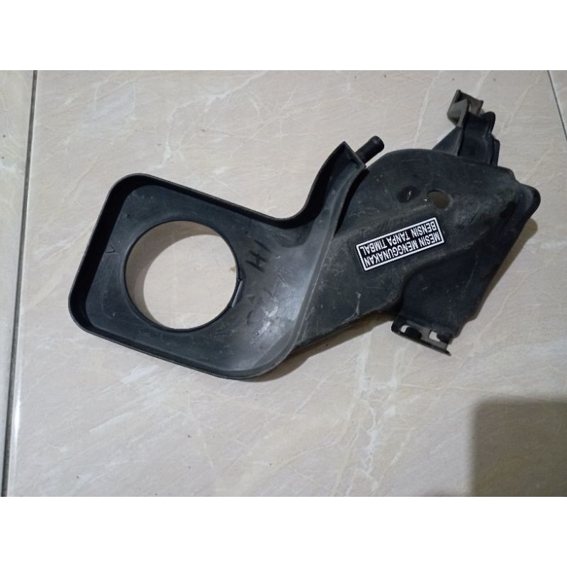 COVER FUEL PUMP HONDA VARIO 125 0LD 2013 214 KZR