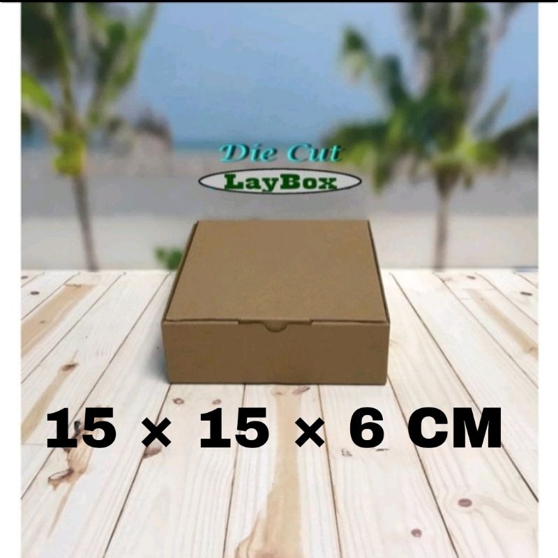 

KARDUS/KARTON/BOX UK.15×15×6 CM.. DUS DIE CUT..