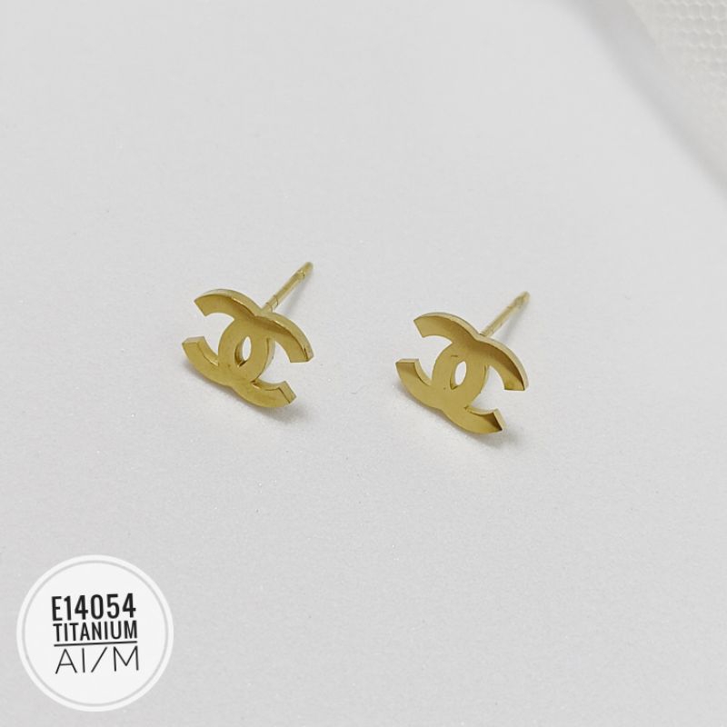 Anting titanium stud variasi simple E14054