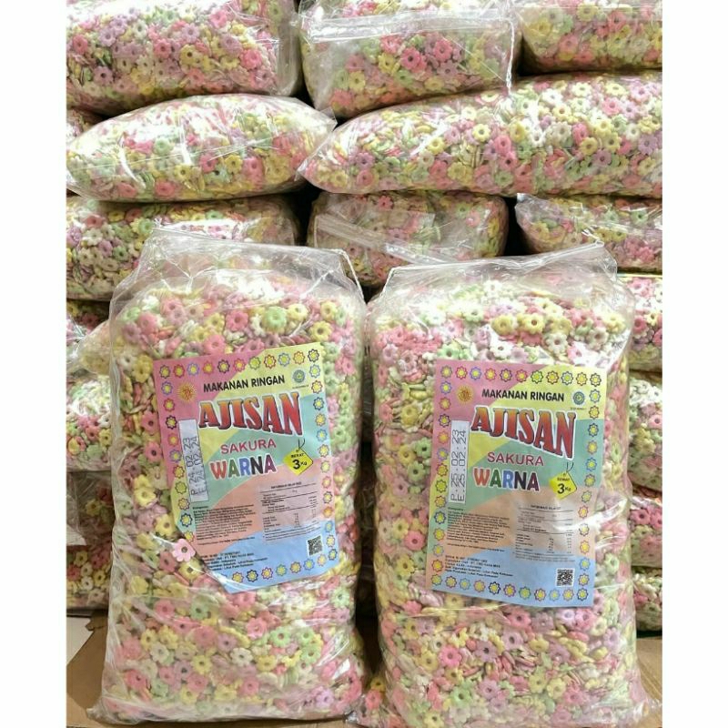 

Cemilan Ajisan/Pilus Sakura Warna Warni Pelangi 1 Kg