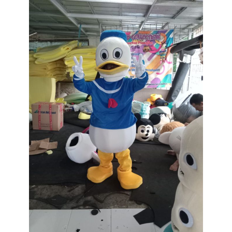 DONALD DUCK FULLSET DEWASA