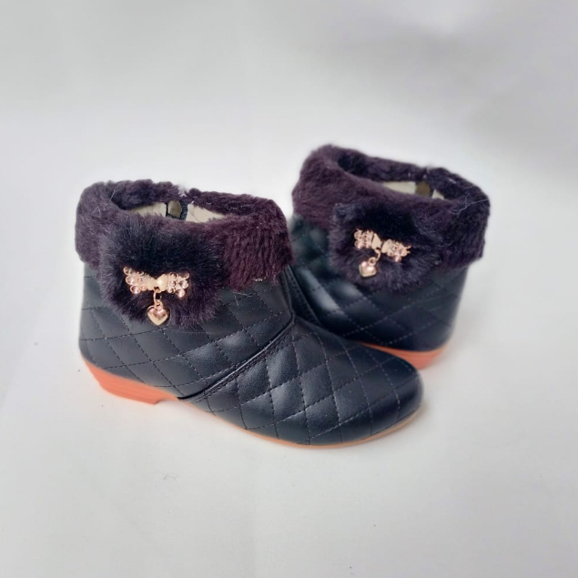 sepatu boots anak perempuan keren