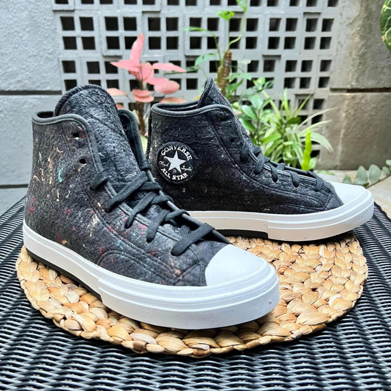 Sepatu Converse