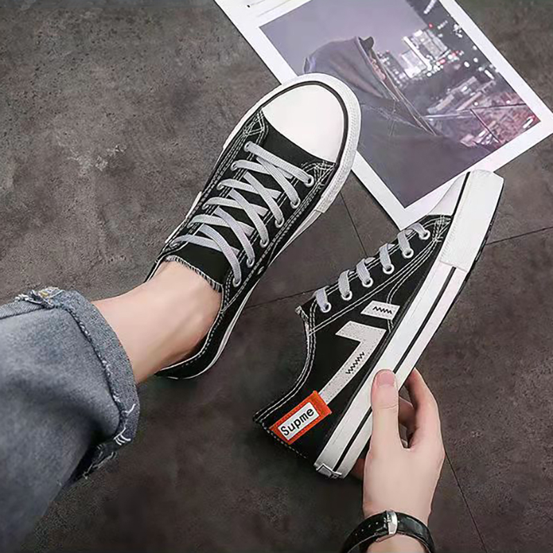 Toread Sepatu Pria Kanvas Model Kekinian Sneakers Tali Berwarna Fashionable Outdoor MC310