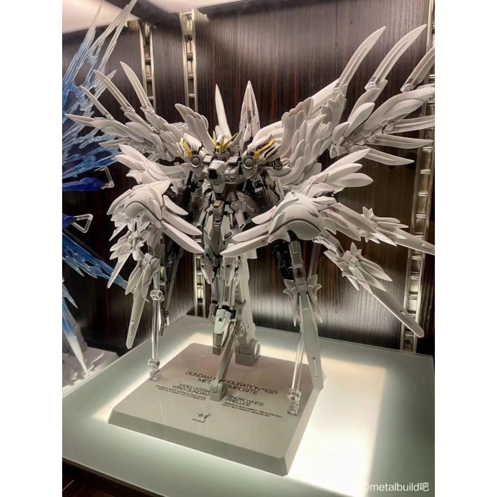 METAL BUILD 1/100 MC MODEL WING GUNDAM SNOW WHITE PRELUDE