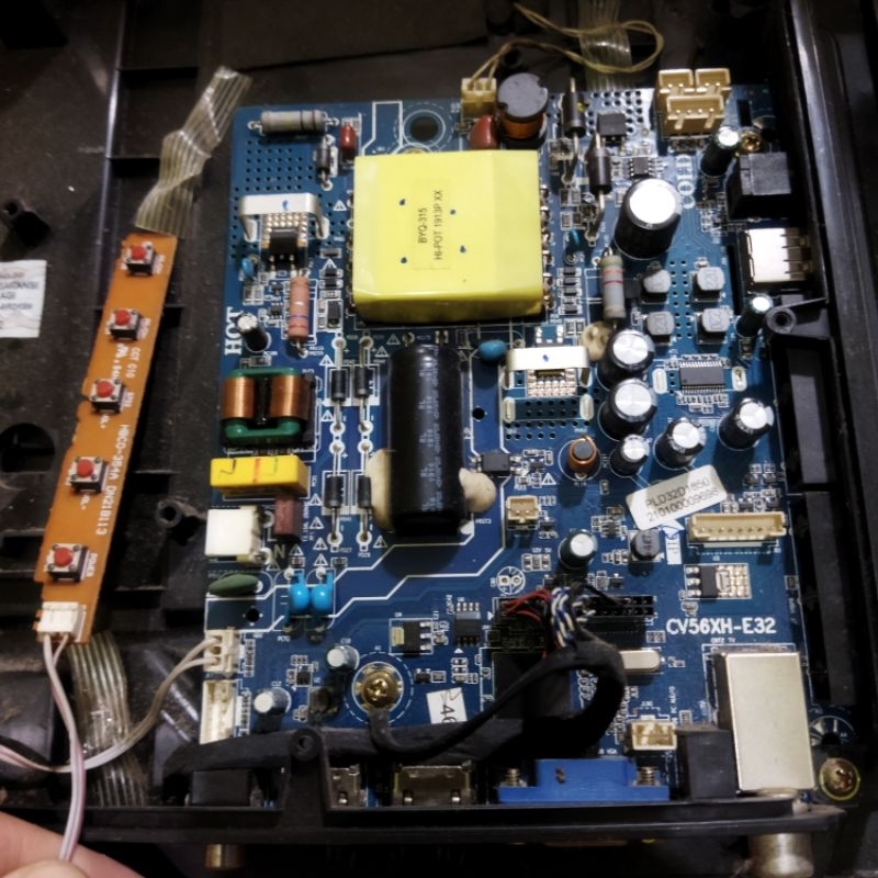 MB POLYTRON PLD 32D1850 CV56XH-E32 mainboard bonus set tombol