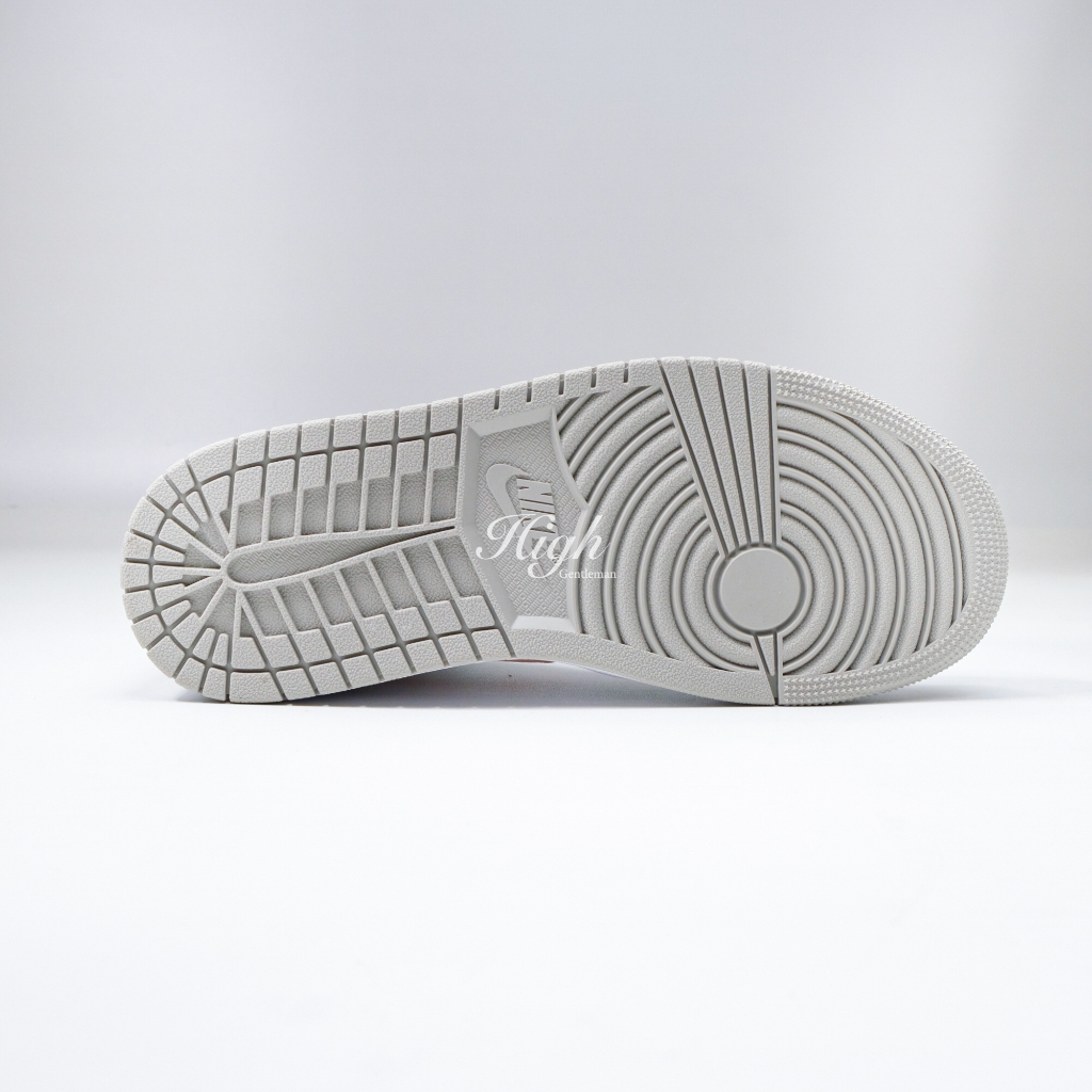 Air Jordan 1 Mid SE Light Iron Ore (W) DN4045-001