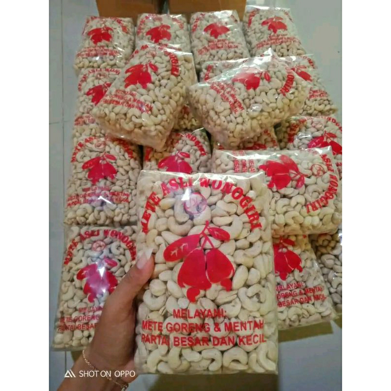 

kacang Mede Mete MENTAH super 1000g asli Wonogiri