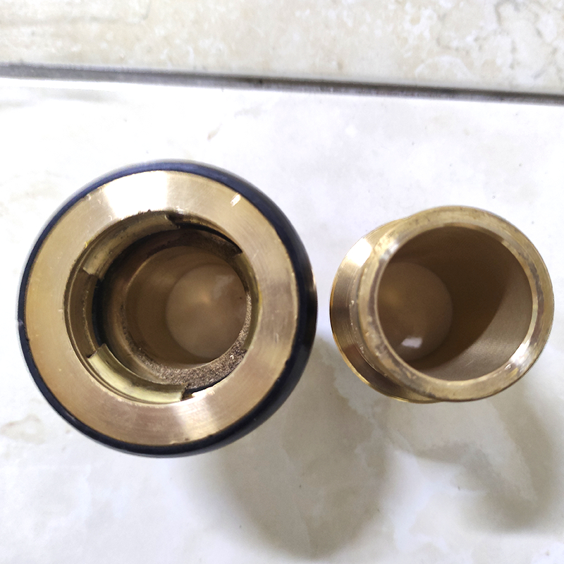 Coupling Machino Kuningan 1.5&quot;