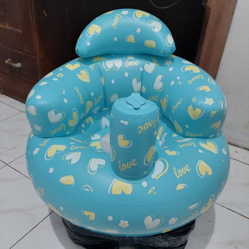 Preloved kursi duduk bayi angin / kursi mandi bayi / sofa bayi