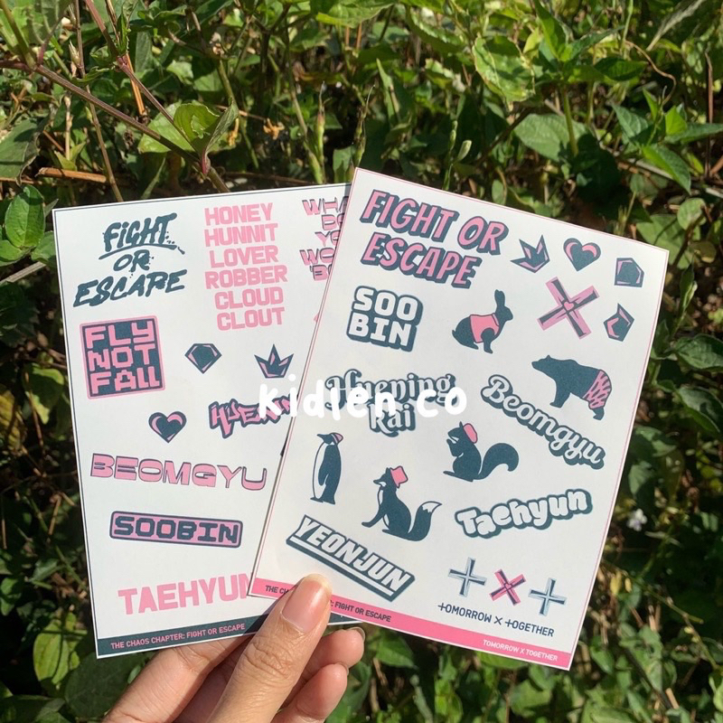 unofficial sticker txt fight or escape ver ♡ sticker karakter member foe tccfoe kiss cut kisscut vinyl ♡ yeonjun soobin beomgyu taaehyun hueningkai