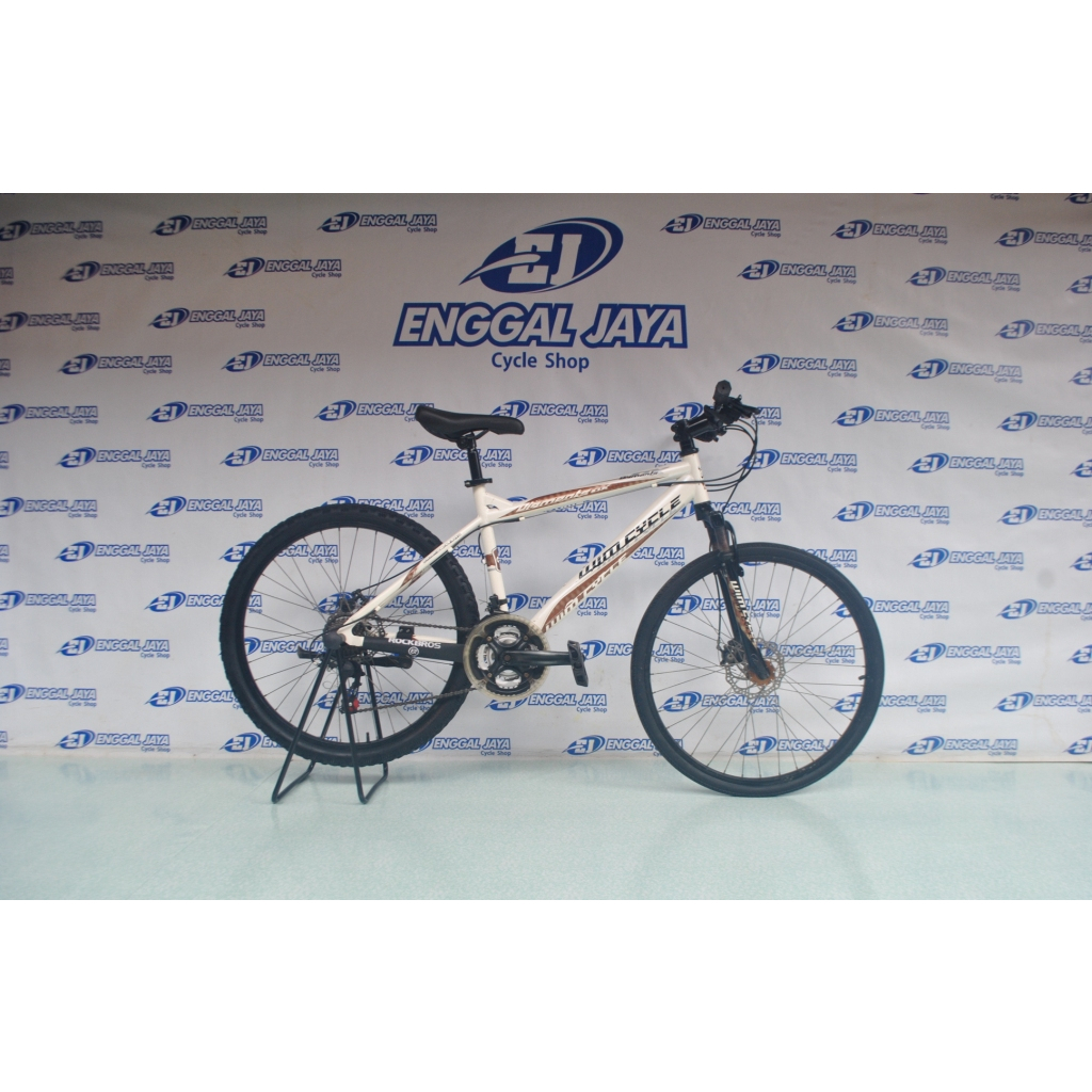 Sepeda Gunung MTB Wimcycle Diamante DX Cakram Depan Belakang Shimano 21 Speed 26 Inch Not Aviator