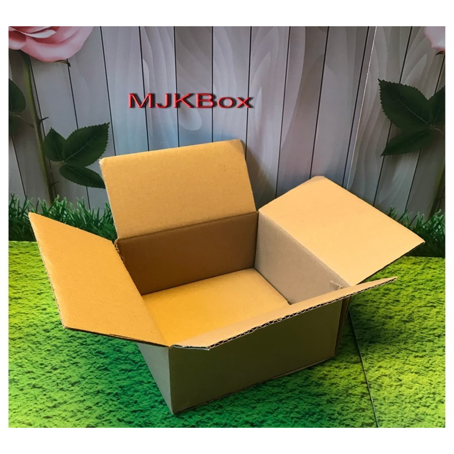

Kardus karton box uk.37,5x37,5x22cm ...ST untuk packing MODEL INDOMIE