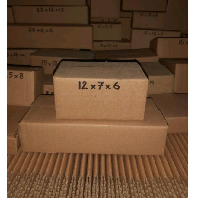 

kardus 12x7x6 cm polos tebal