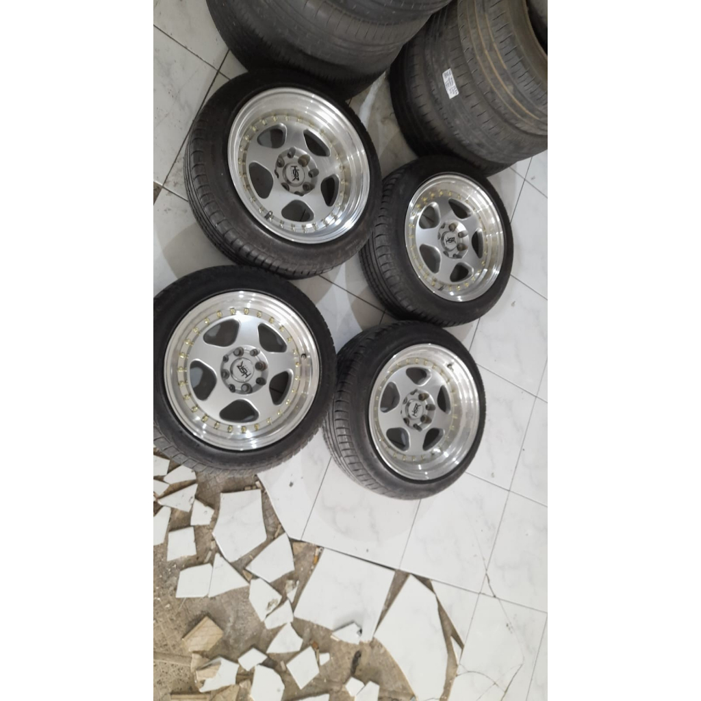 Velg Mobil Bekas Ring 15 BURN R15X7-8,5 Lubang 4 ET25-35 BAN 195 50 R15