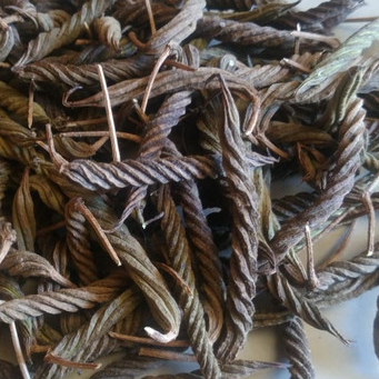 

TERBAIK BUAH KAYU ULES HERBALKERING-250 GRAM