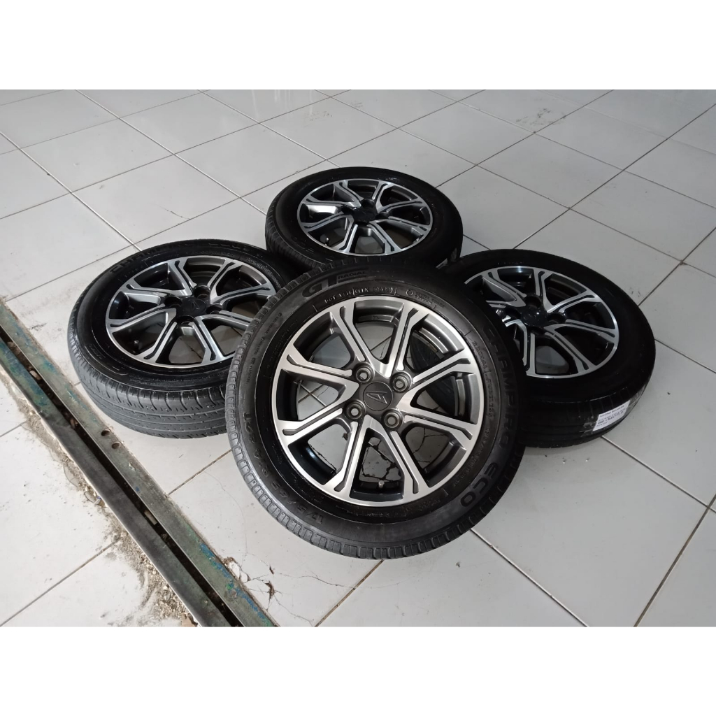 pelek velg bekas copotan mobil new sigra ring 14 ban 175 65 r14 pnp karimun agya ayla starlet