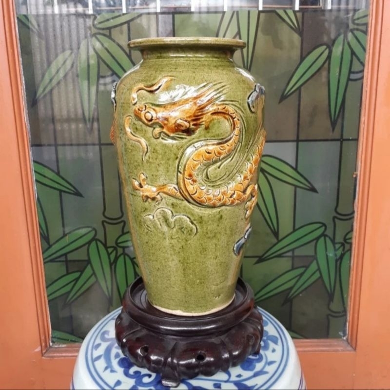 Guci Antik Motif Naga Timbul Type A
