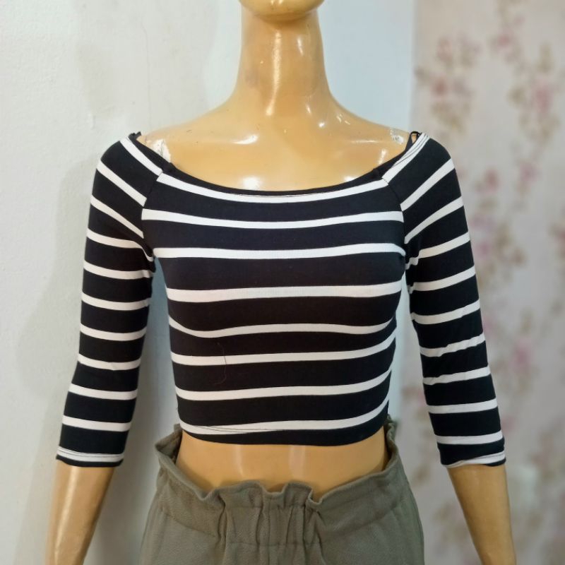 CROP TOP LENGAN PANJANG BRANDED