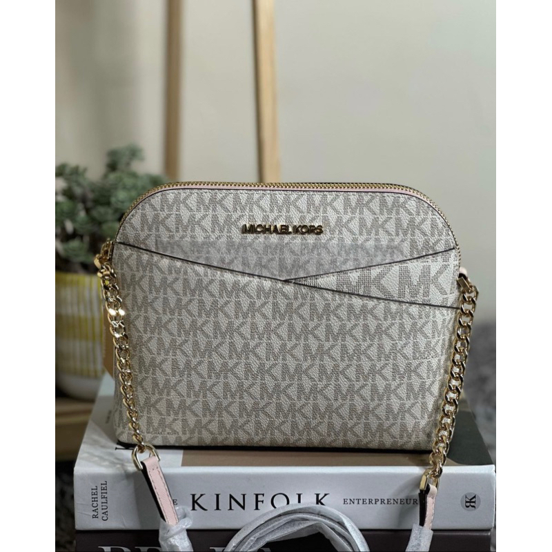MK dome crossbody sign vanilla pink