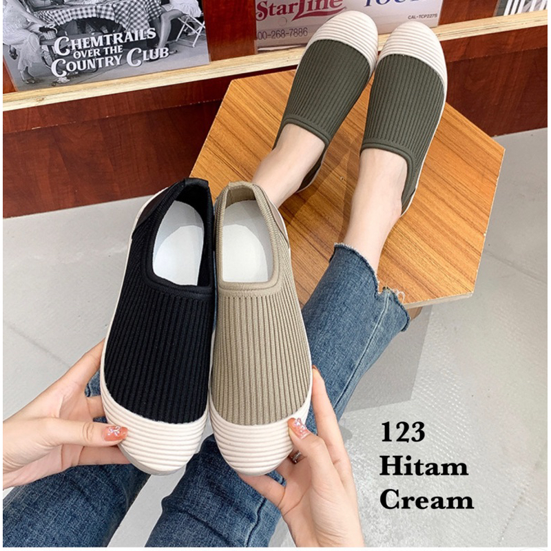 SEPATU SLIP ON ELASTIS 123