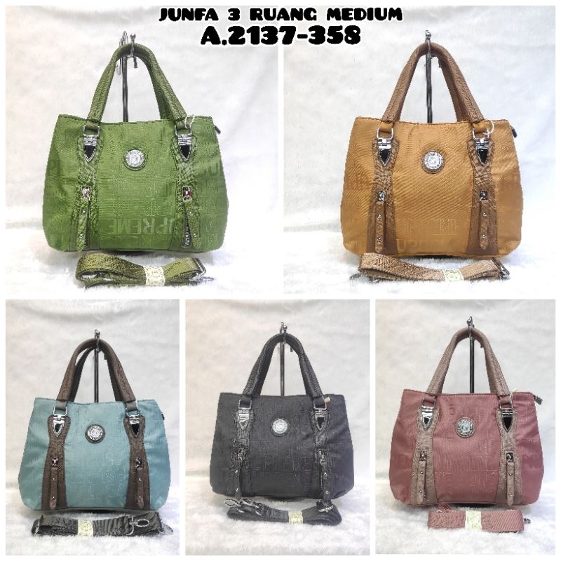 TAS SELEMPANG JUNFA 2137-358 (3RUANG) BAHAN PARASUT