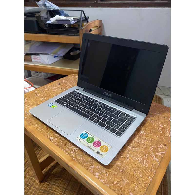 Laptop ASUS A456U Core i5-7200U-4GB-1TB - Nvidia Geforce GT930MX
