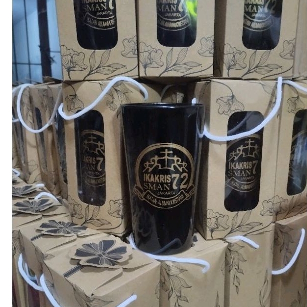 SOUVENIR GELAS H10 HITAM, SOVENIR GELAS PERNIKAHAN, SOUVENIR PARTAI